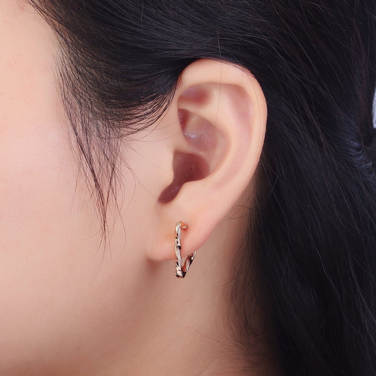 Pinky Gold Triangle Twisted Dotted Geometric 16mm Huggie Hoop Earrings | V-042