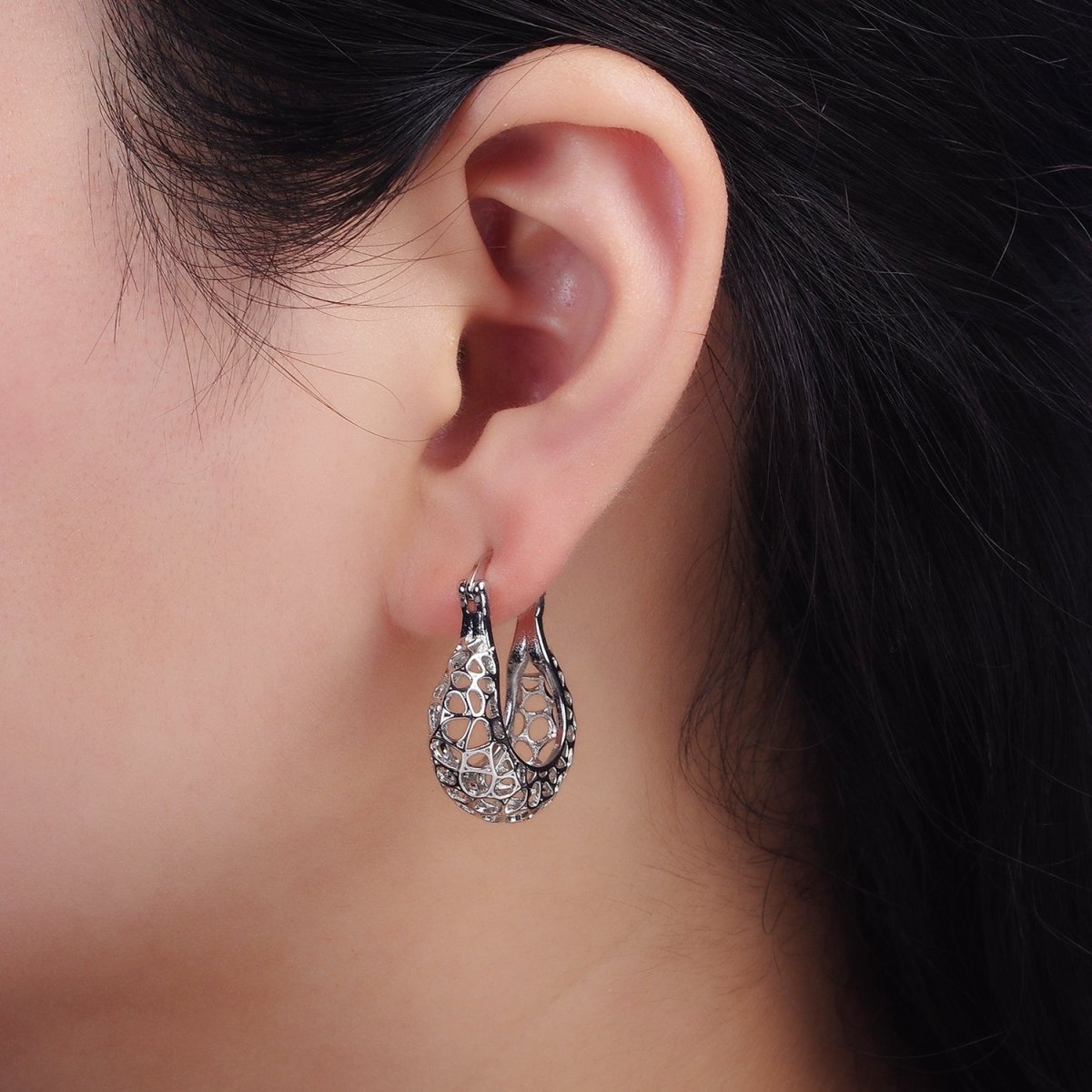 Rhodium Plated Geometric Filigree Open Dome French Lock Latch Hoop Earrings | AE206