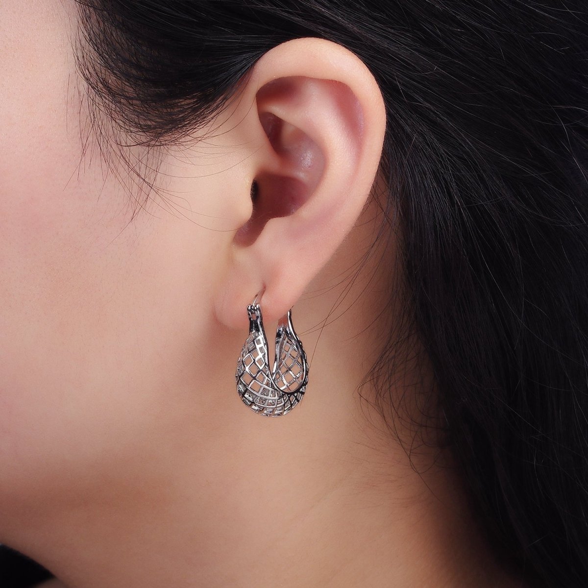 Rhodium Plated Rhombus Filigree Open Dome French Lock Latch Hoop Earrings | AE204