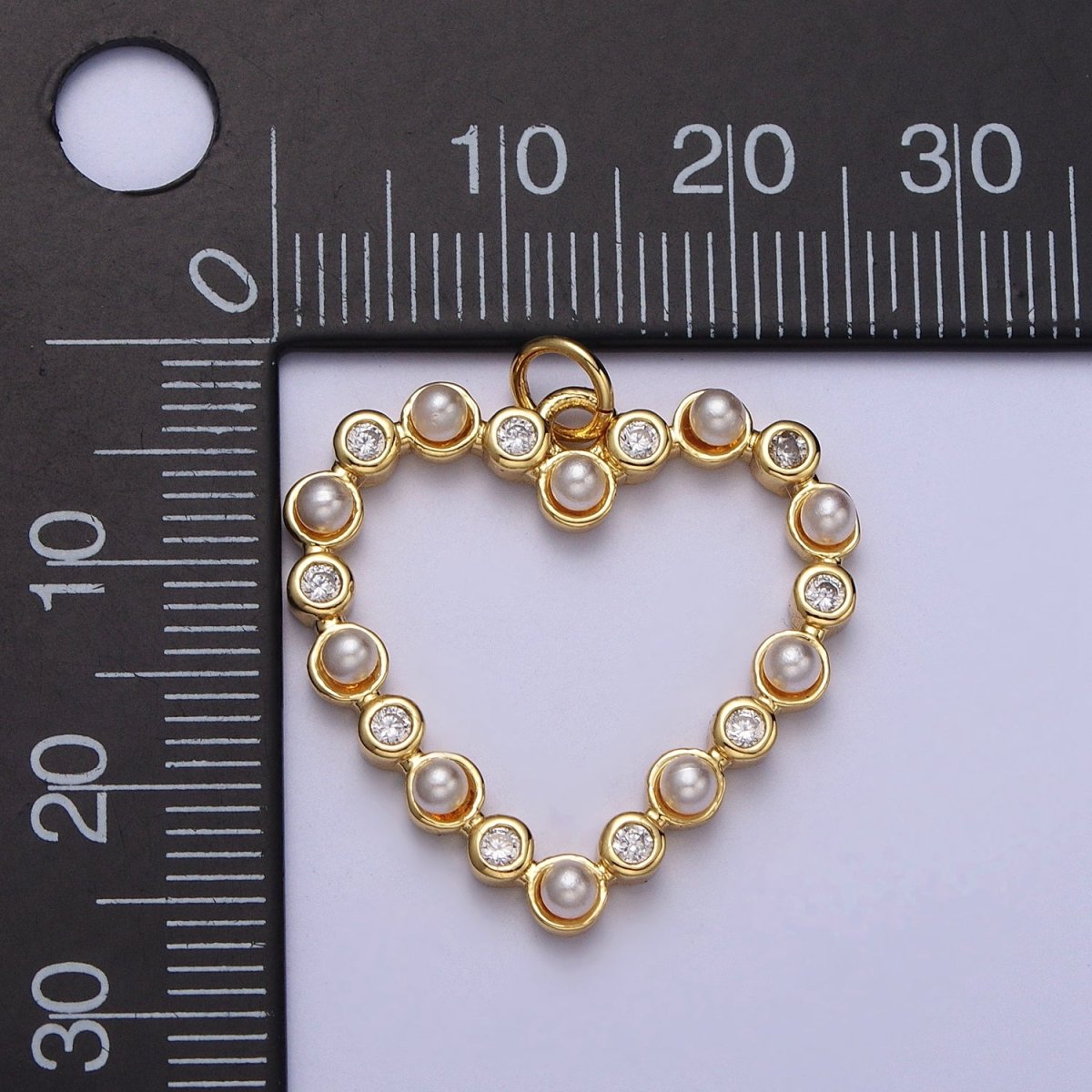 Round Pearl Clear CZ Lined Open Heart Charm E-446