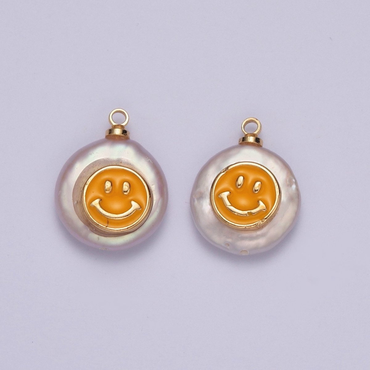 Round Smiley Face Enamel on Freshwater Pearl Charm For Jewelry Making | X-154