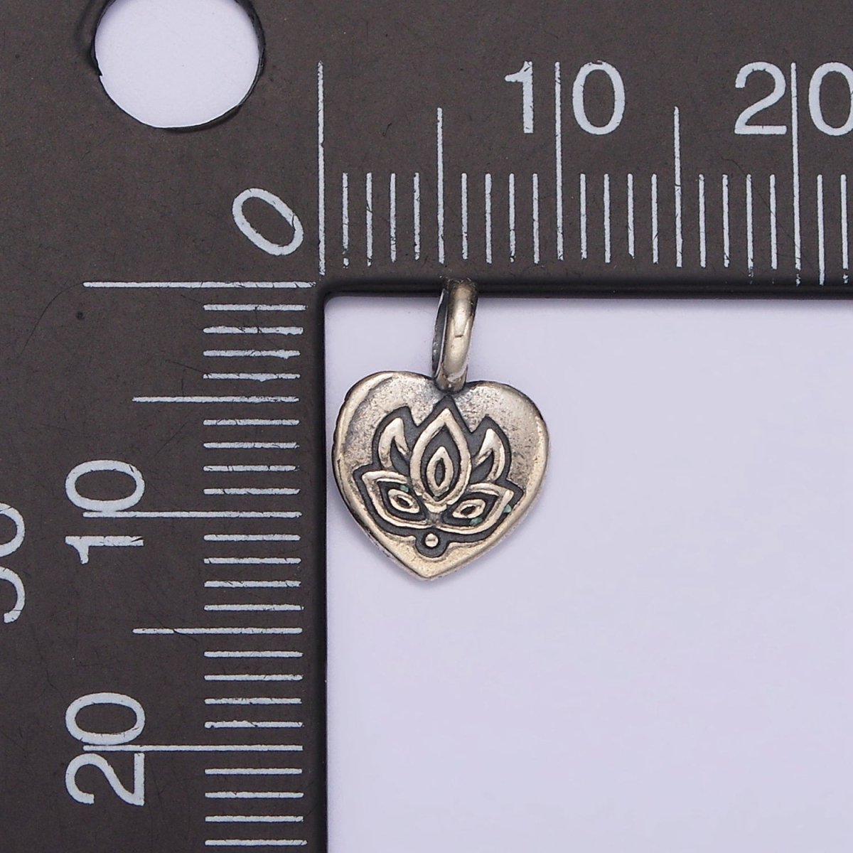 S925 Sterling Silver 13mm Flower Nature Mask Engraved Heart Charm | SL-357