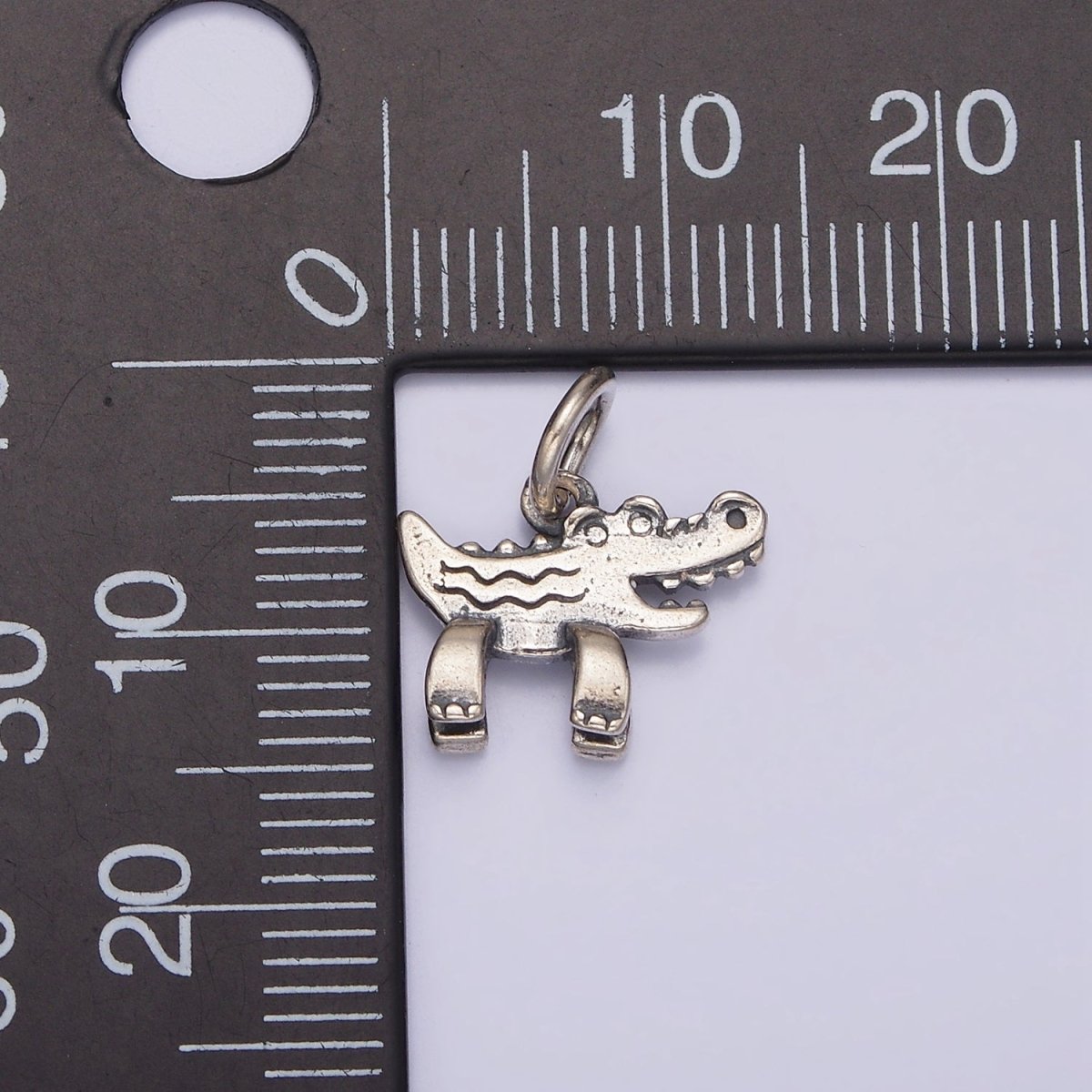 S925 Sterling Silver 14.5mm Mini Alligator Crocodile Animal Charm | SL-354