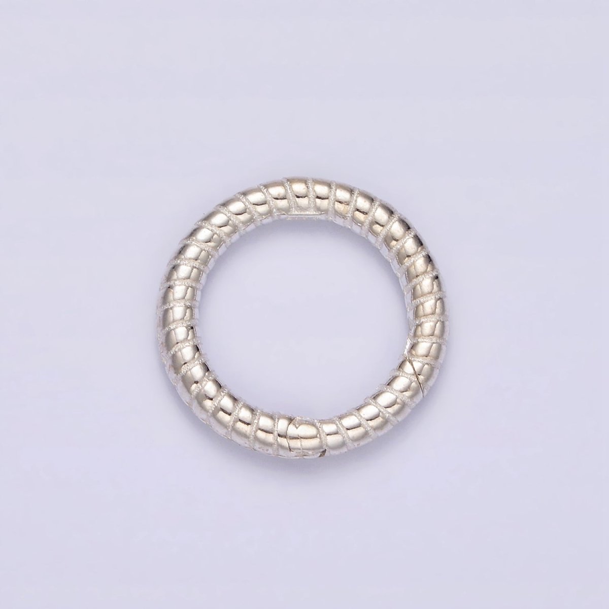 S925 Sterling Silver 15.7mm Line-Textured Round Push Spring Gate Ring Supply | SL-385