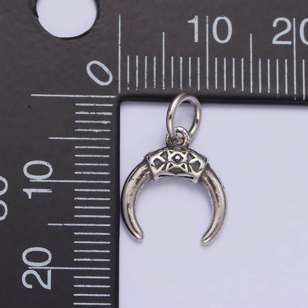 S925 Sterling Silver 17.5mm Elaborate Crescent Tusk Charm | SL-376