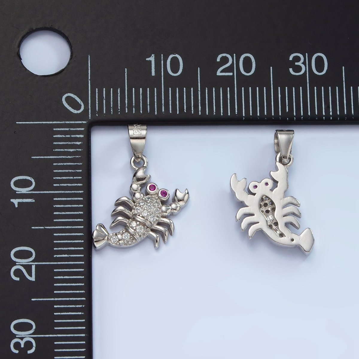 S925 Sterling Silver Fuchsia-Eyed Micro Paved CZ Lobster Animal Pendant | SL-463