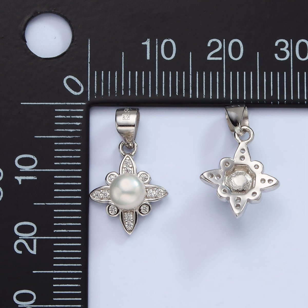 S925 Sterling Silver Pearl Micro Paved CZ Celestial Star Pendant | SL-444
