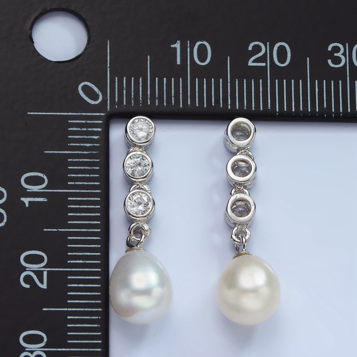 S925 Sterling Silver White Shell Pearl Drop Triple CZ Bezel Bail Pendant | SL-443