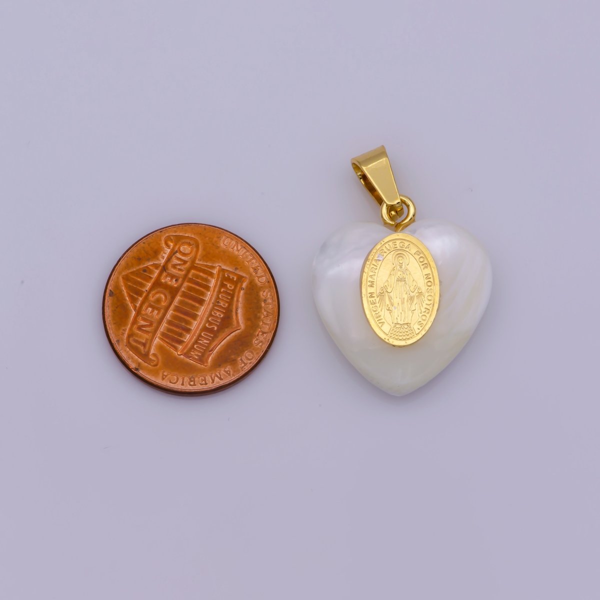 Shell Pearl Our Lady of Guadalupe, Virgin Mary Pendant, Saint Benedict Charm in Heart Pearl Charm for Necklace Making J-522 J-524 J-525