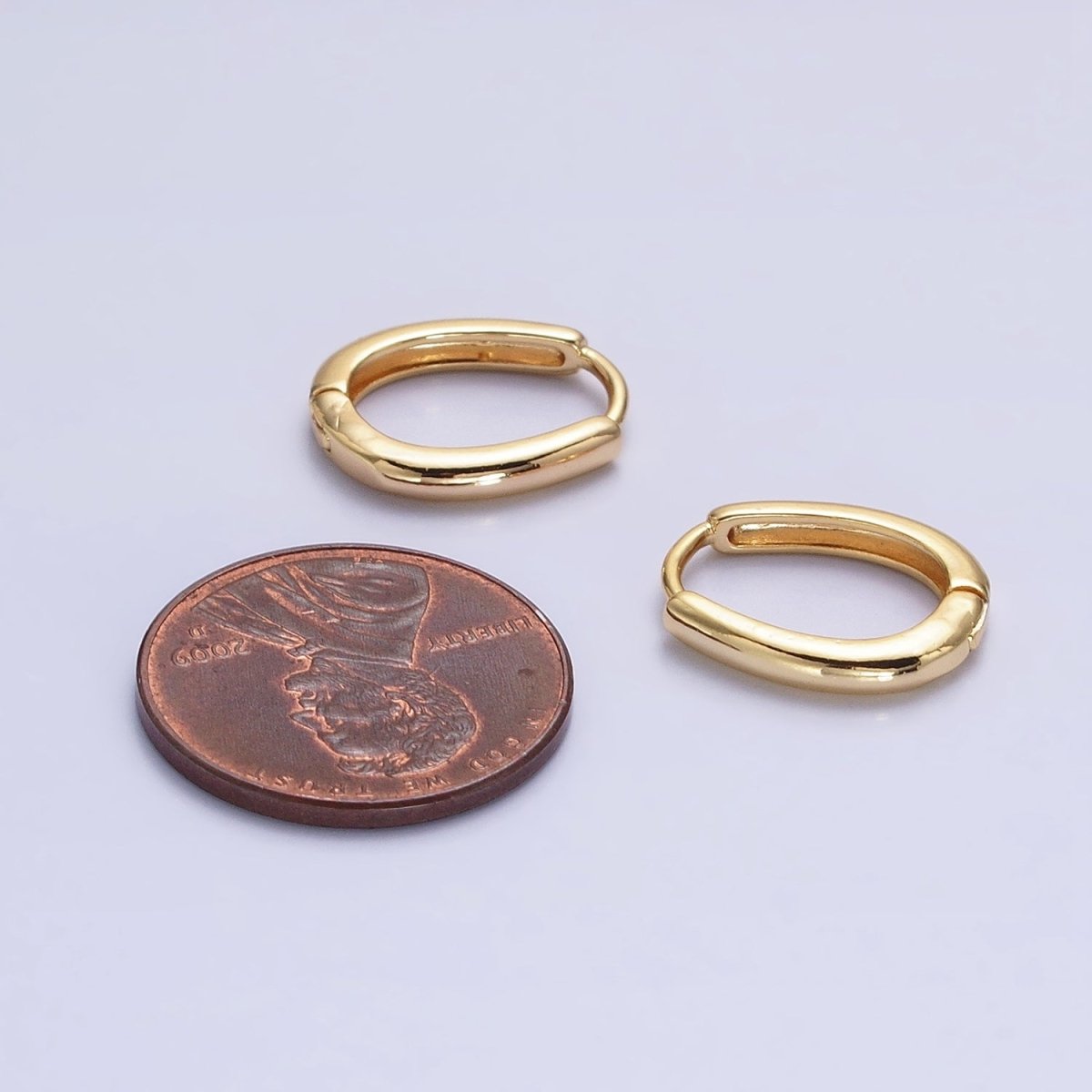 Silver, Gold 14.5mm Oblong Oval Minimalist Hoop Earrings | AB1016