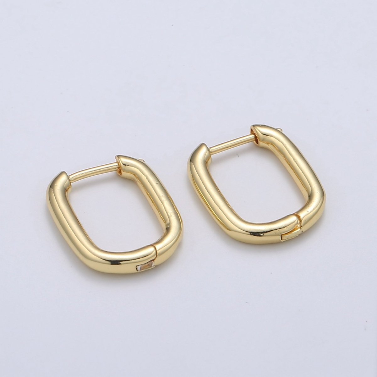 Simple Gold Lever backs Earring, Paperclip Fish Loop Earring, Vintage Gold Micro Pave Earring for DIY Q-441
