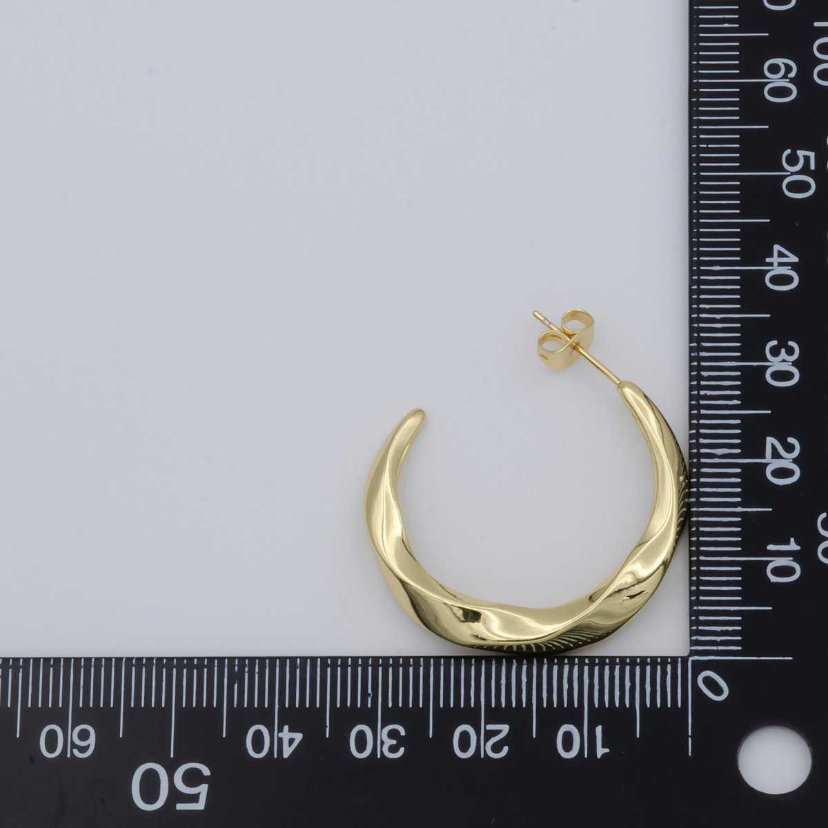 Simple Golden Crescent Model Huggies Earrings, Plain Gold Filled Nature Night Object Formal/Casual Daily Wear Earring Jewelry P-117