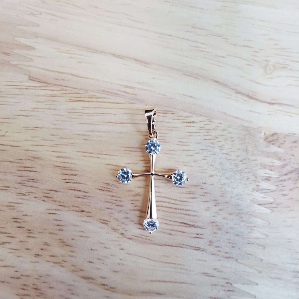Simple Minimalist Gold Filled Cross Pendants I-827