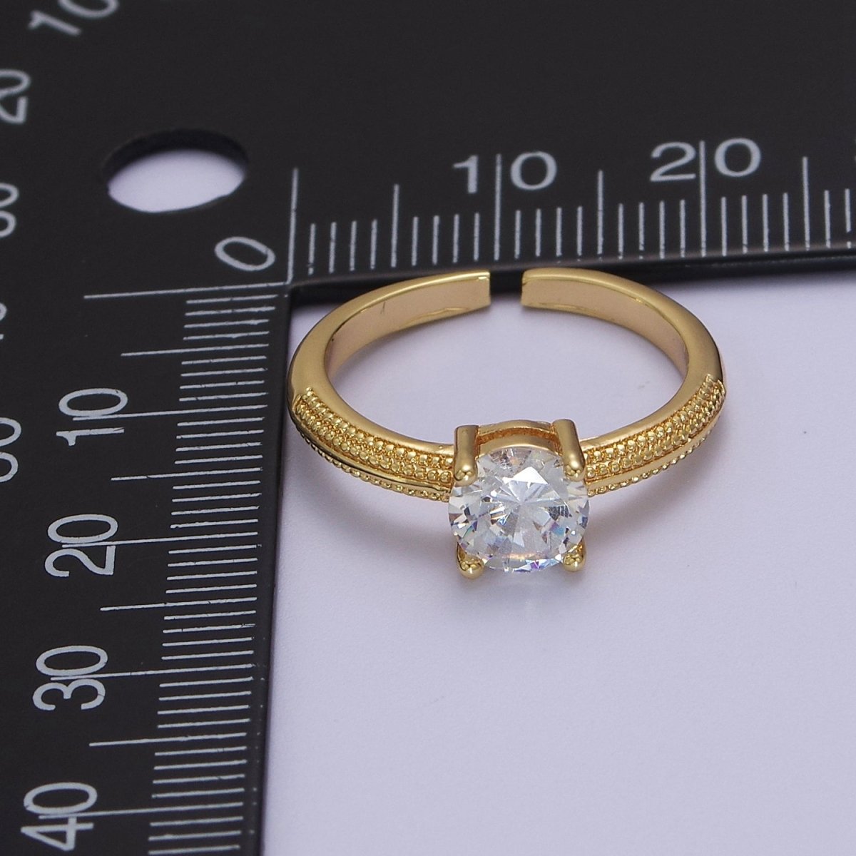 Single Stone Solitaire Ring Gold band Open Adjustable Ring O-2034