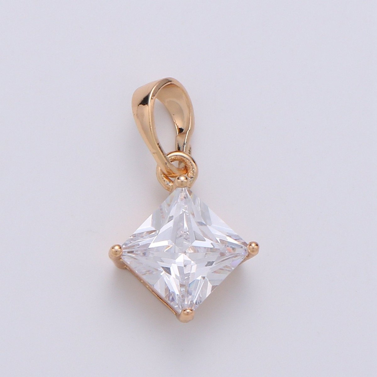 Solitaire Pendant Rose Gold Filled Princess Cut Pendant for necklace April Birthstone, Clear Cubic Rhombus Charm Geometric jewelry J-089