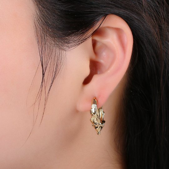 Spike hoop, 14k Gold Filled spike hoops, Small hoops earrings, Tiny hoops, Hoop earrings, Dainty hoops, Huggie hoops, Minimalist earrings Q-325