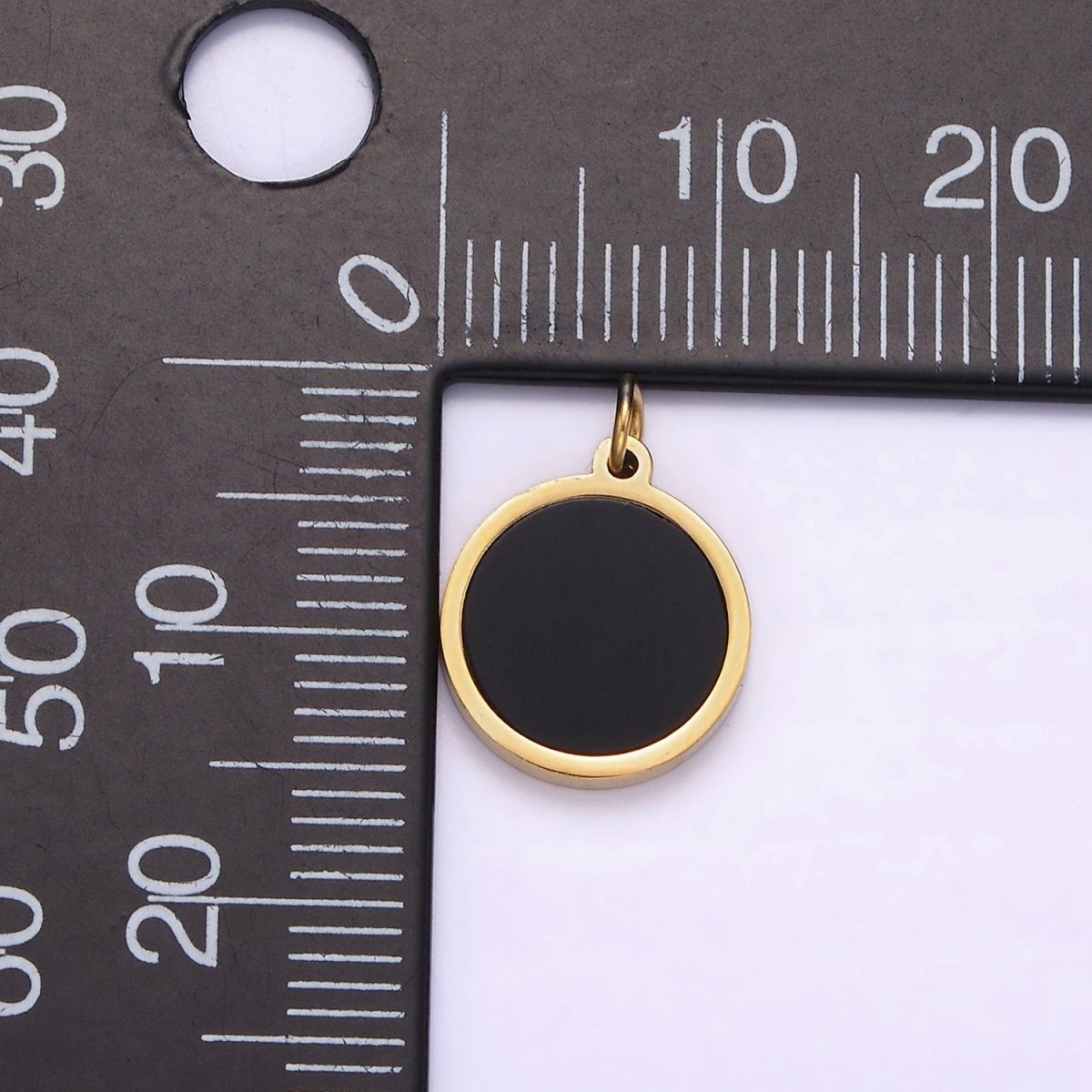 Stainless Steel 10mm Black Bezel Minimalist Charm | P1238