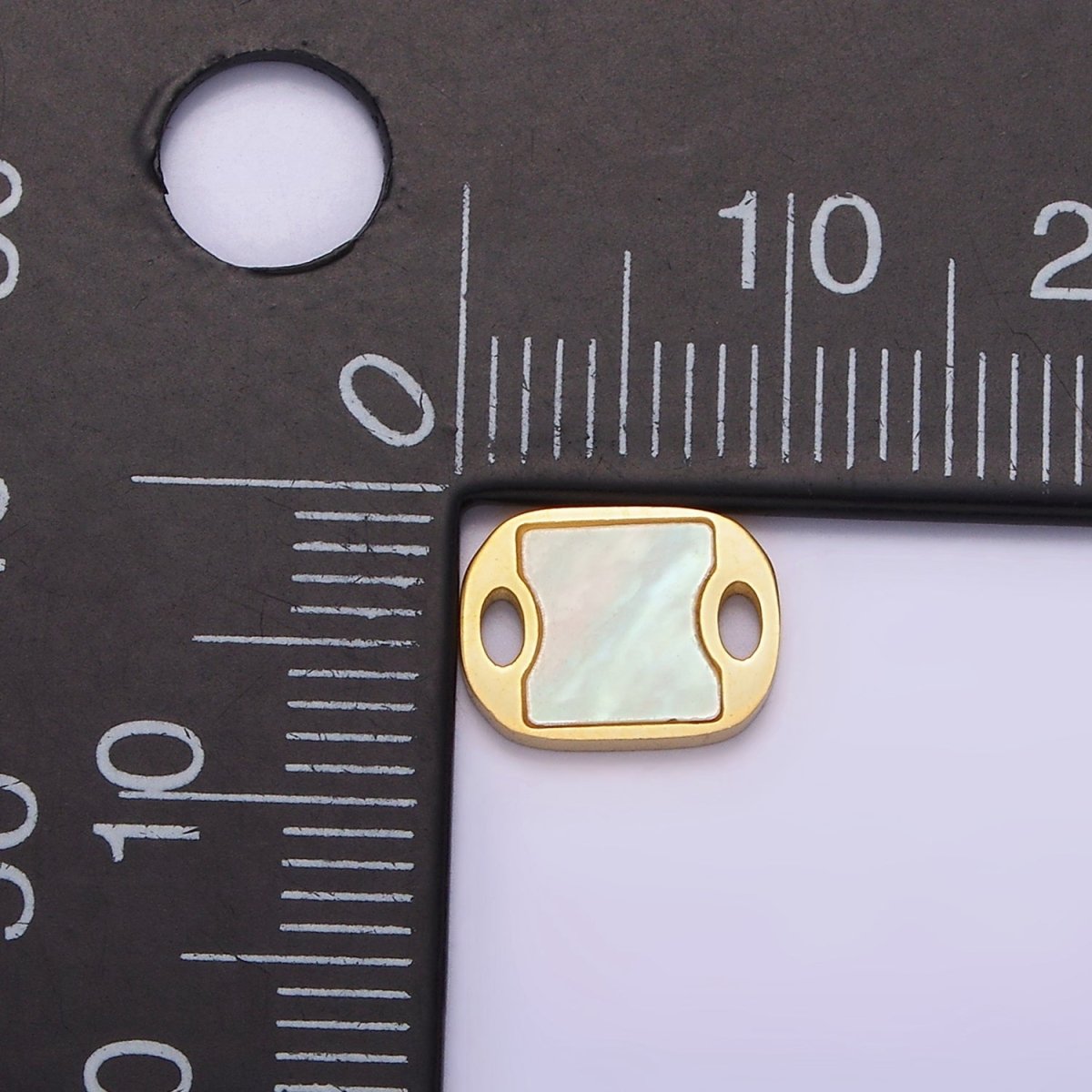 Stainless Steel 10mm Shell Pearl Geometric Double Oval Open Connector | P1252
