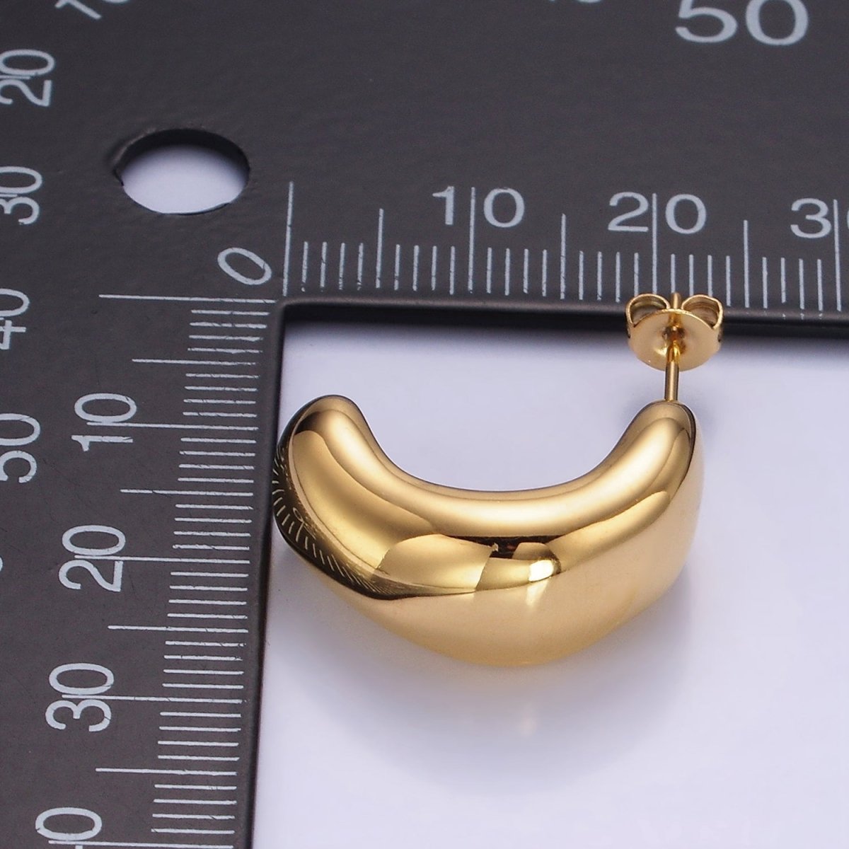 Stainless Steel 20mm Chubby Abstract C-Shaped Hoop Earrings | AE449