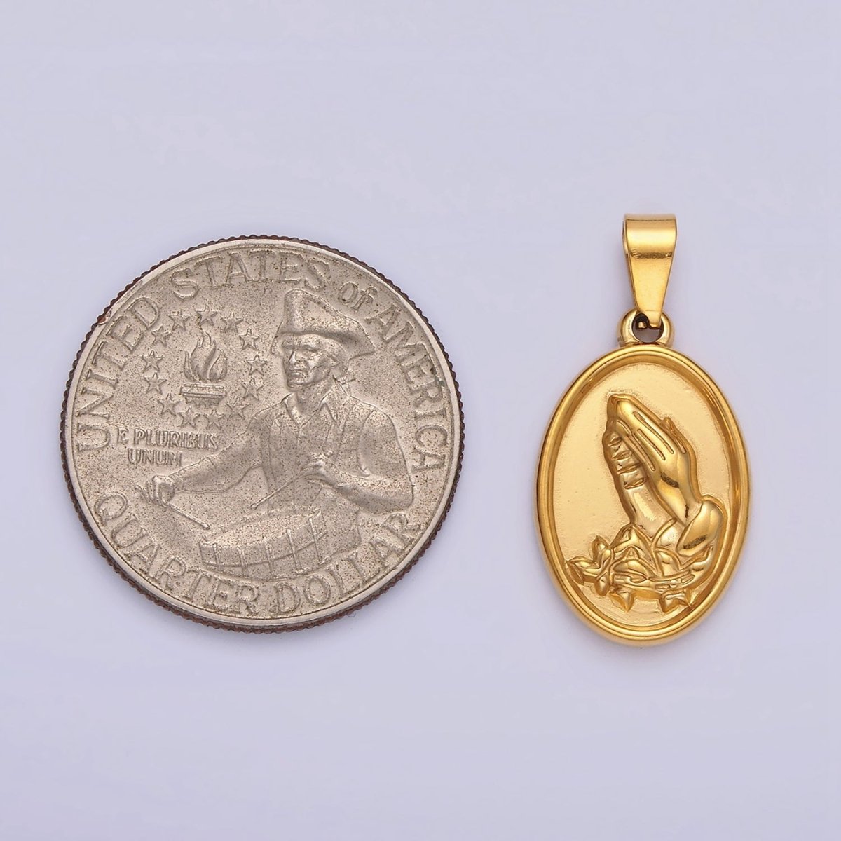 Stainless Steel 20mm Prayer Hands Religious Lined Double Sided Oval Pendant | P-803