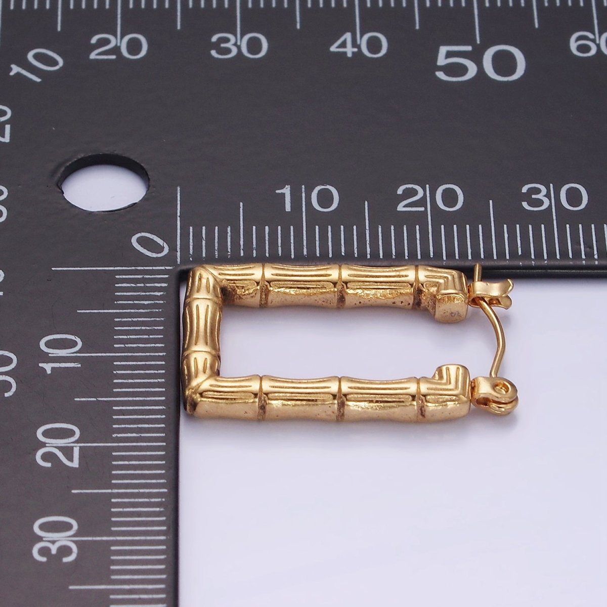 Stainless Steel 25mm Bamboo Plant Rectangle Latch Hoop Earrings | AE444