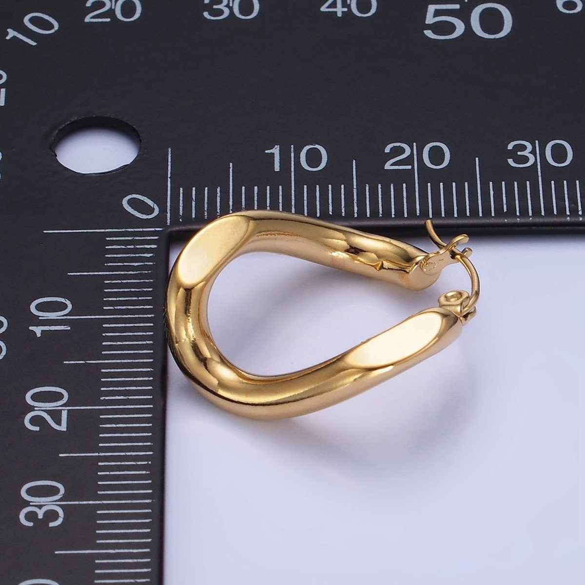 Stainless Steel 25mm Edged Twirl Latch Hoop Earrings in Gold & Silver | AB1366 AB1367