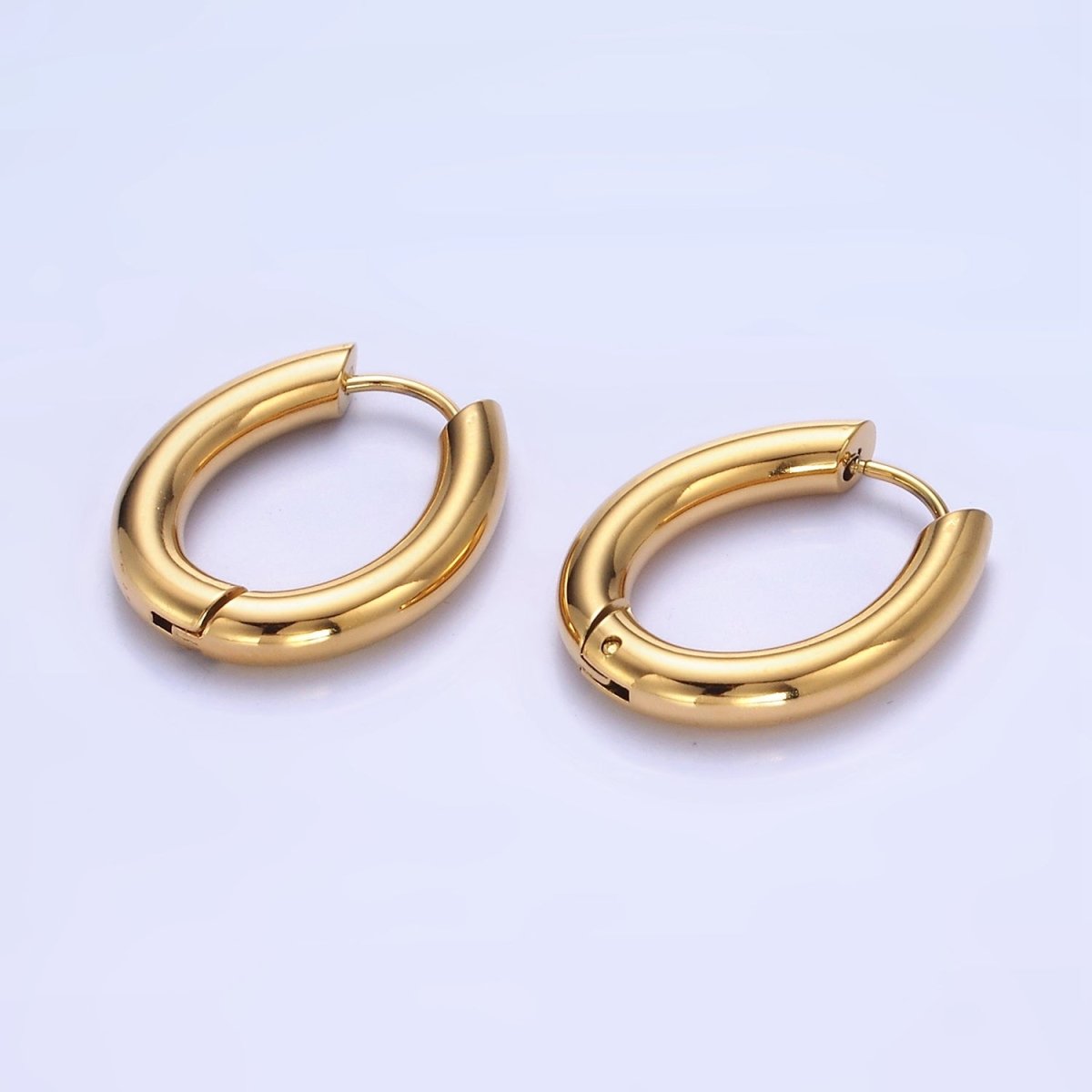 Stainless Steel 25mm Minimalist Oblong Hoop Earrings in Gold & Silver | P446 P447