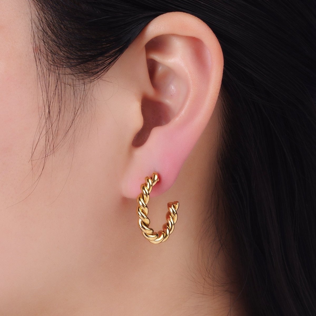 Stainless Steel 25mm Rope Croissant C-Shaped Hoop Earring in Gold & Silver | P450 P451