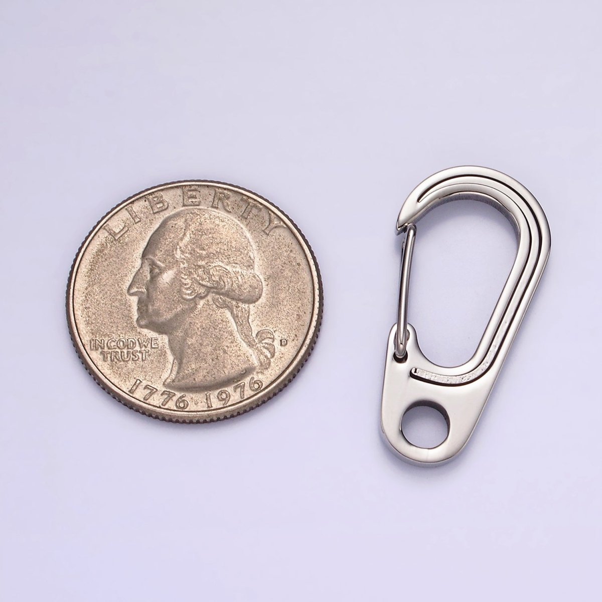 Stainless Steel 30mm Line-Textured Snap Hook Carabiner Findings Supply | Z562