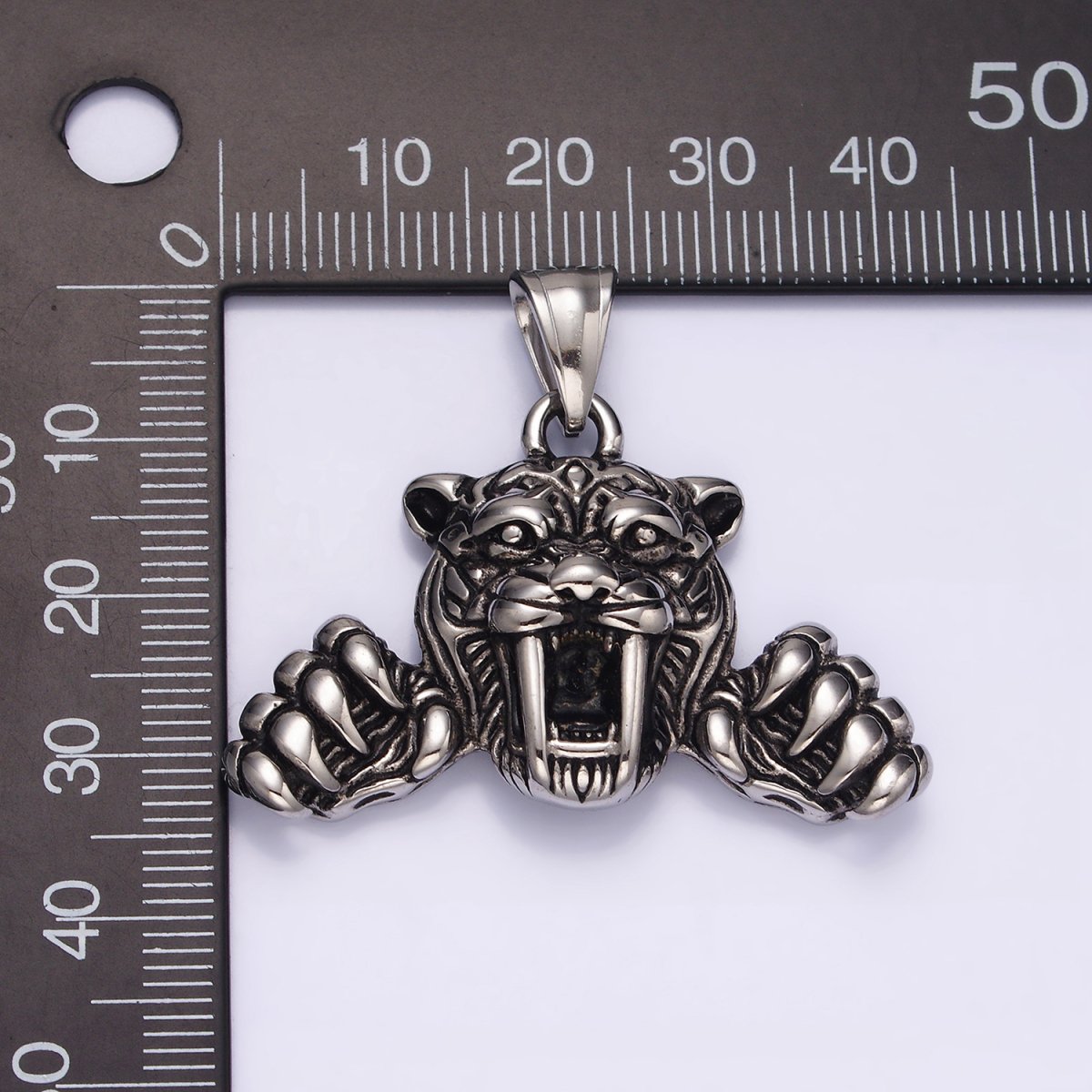 Stainless Steel 44mm Claws Panther Leopard Tiger Animal Pendant | P-828