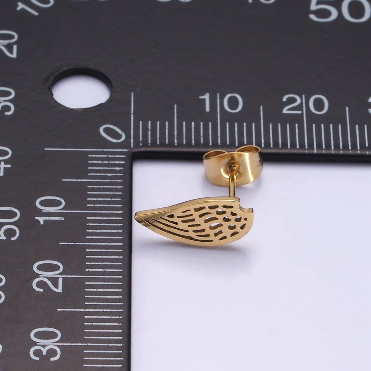 Stainless Steel 5.5mm Open Feather Wings Stud Earrings Set | AE715
