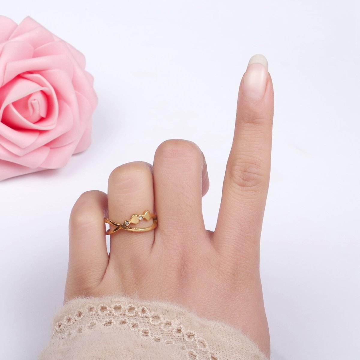 Stainless Steel CZ Dotted X Crossed Double Band Ring | O1292