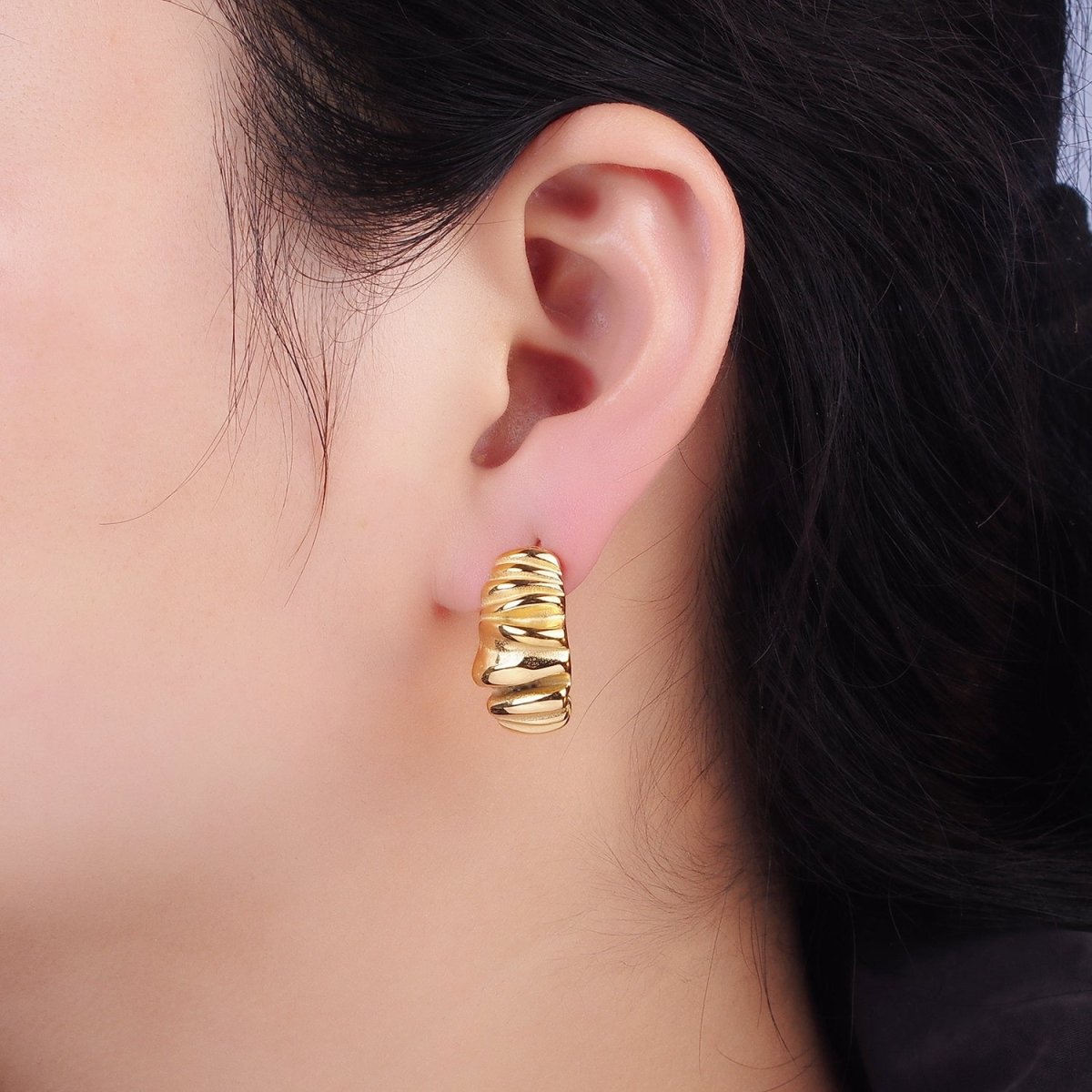 Stainless Steel Molten Geometric C-Shaped Hoop Earrings | AE450
