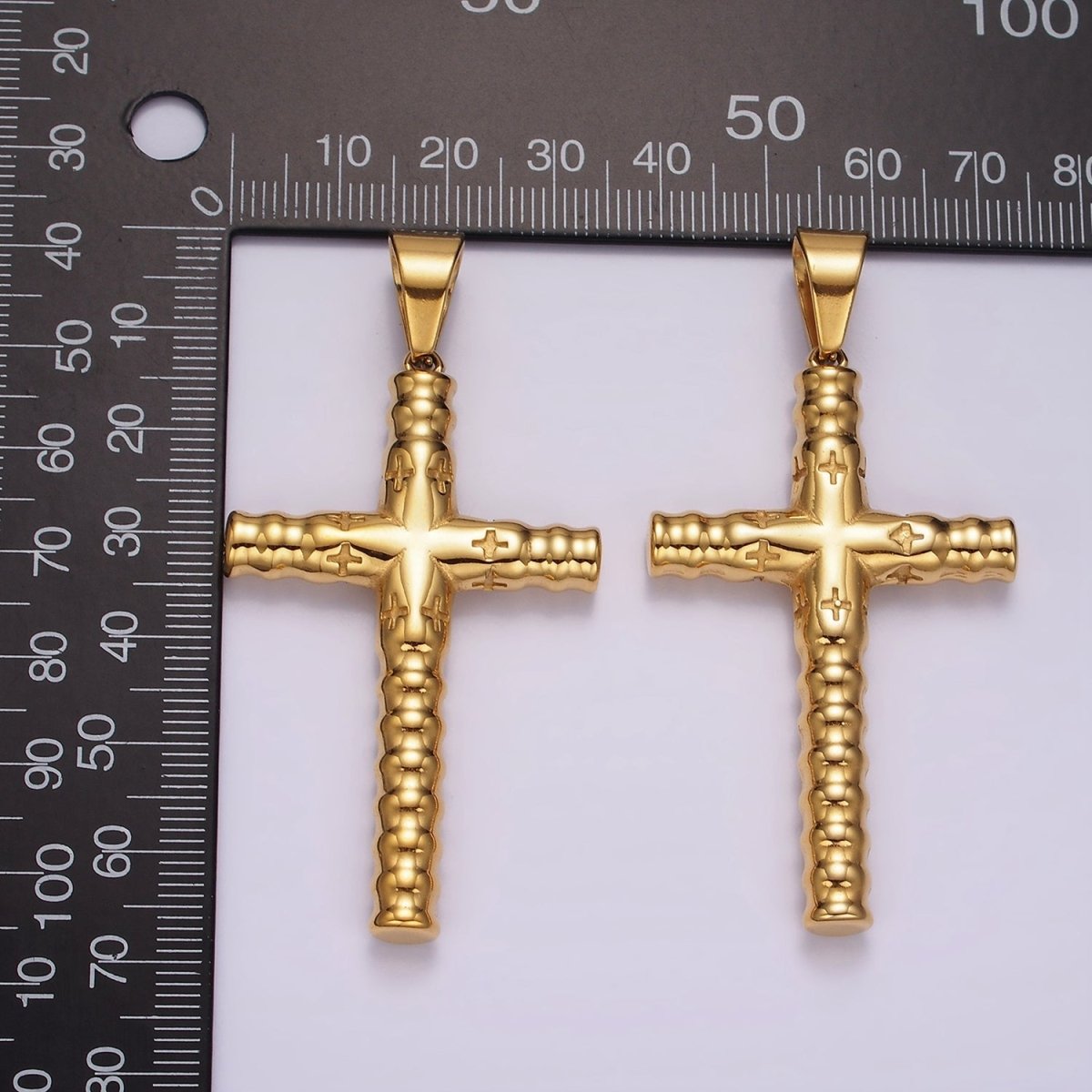 Stainless Steel Rounded Minimalist Latin Cross Pendant Religious Jewelry | P872