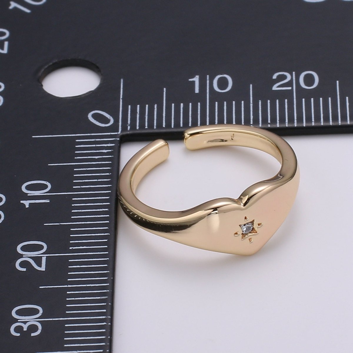 Star Signet Gold Ring For Women Polaris Celestial Ring Dainty Ring Statement Ring 18k Gold Ring for Everyday Wear Jewelry