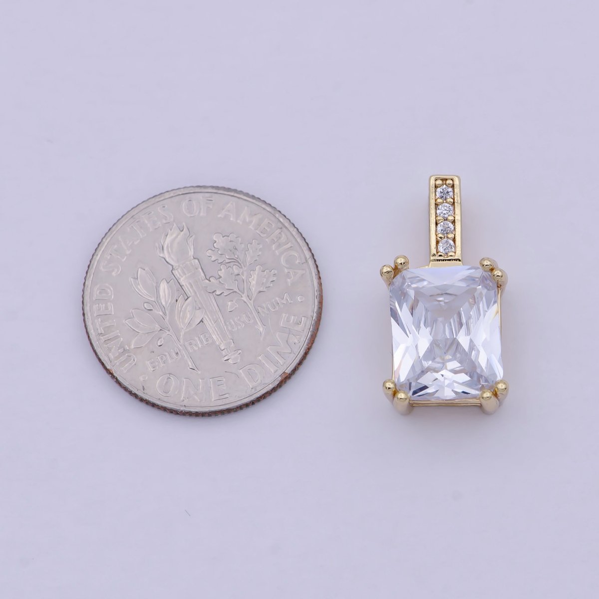 Unique Emerald Cut Solitaire Pendant Necklace Square CZ Diamond Charm for Bridal Wedding Necklace Dainty Necklace J-449
