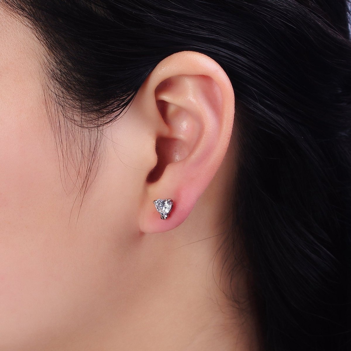 White Gold Filled 7mm Clear Heart CZ Stud Earrings | AD1316