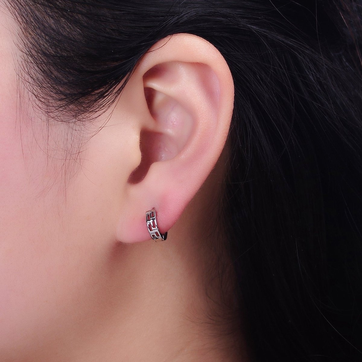 White Gold Filled Geometric Band 10mm Cartilage Huggie Earrings | AD1371