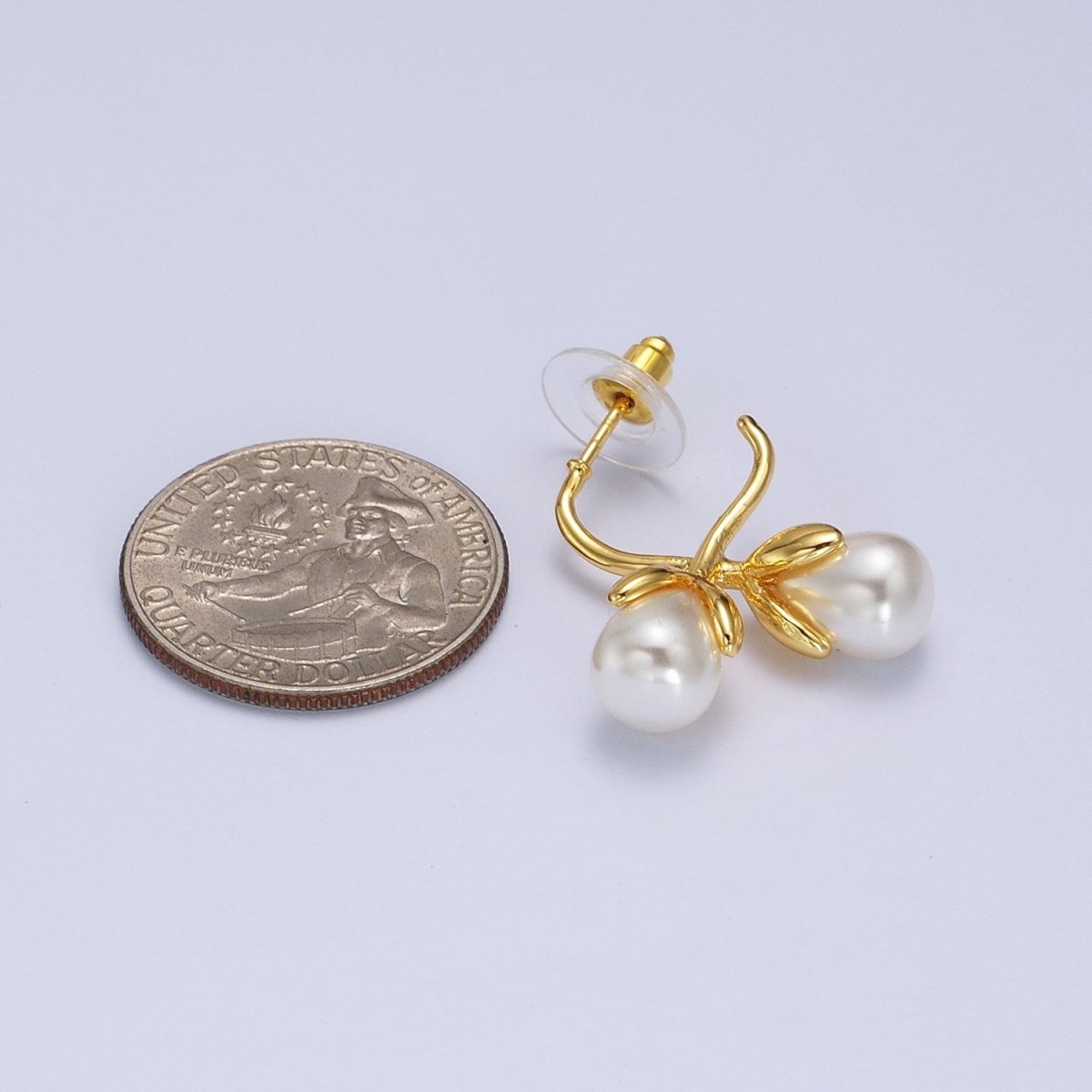 White Pearl Hanging Flowers Gold Stud Earrings | AB005