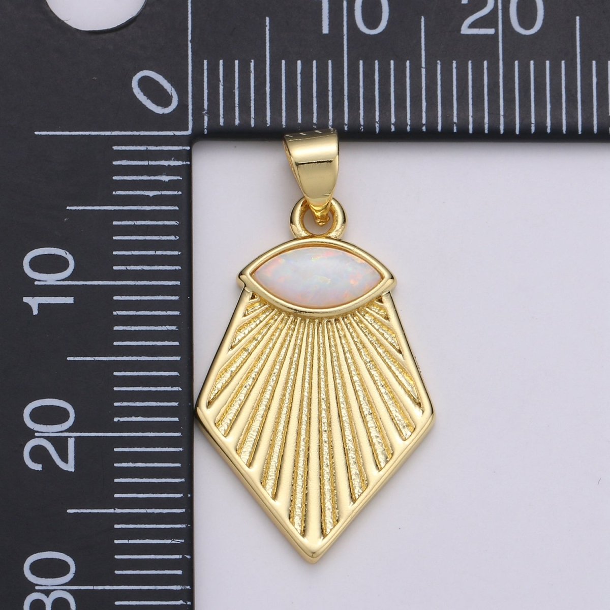 Wholesale Gold Filled Opal Pendant, Evil Eye Shining Light Pendant for Necklace Component J-215