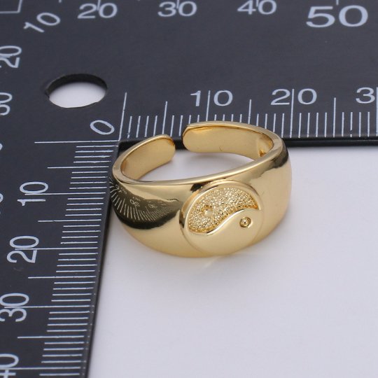 Yin Yang Ring, Dome Ring, Adjustable Gold Ring, Chunky Ring, Stackable Ring for Statement Jewelry Birthday Gift Idea for Her woman ring sz 6 R524