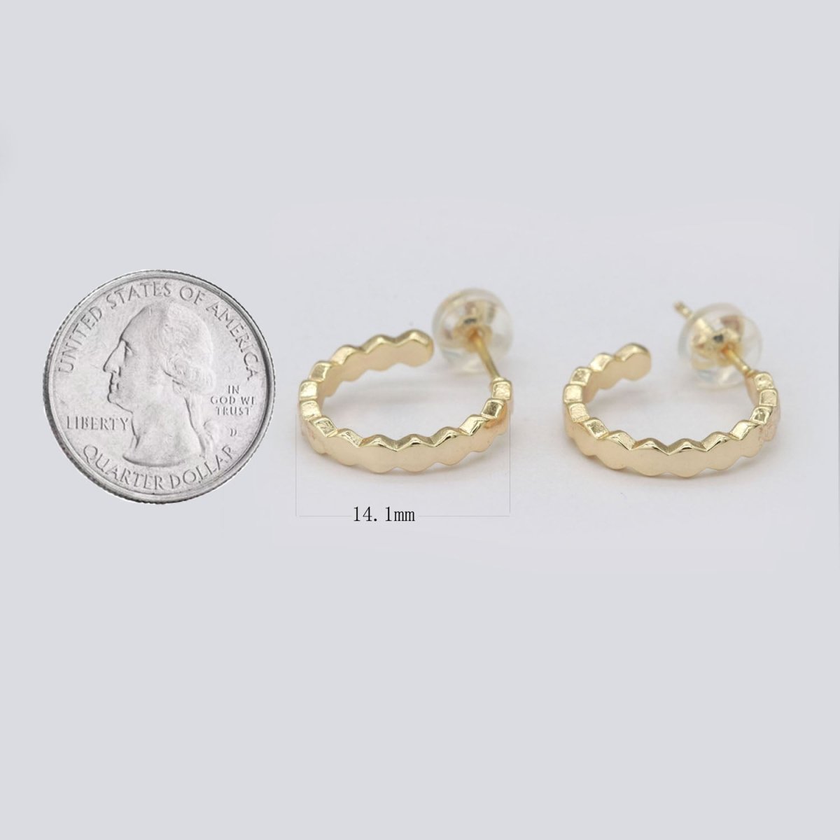 Zig Zag Hoop Earring 15mm Dainty Hoops P-182