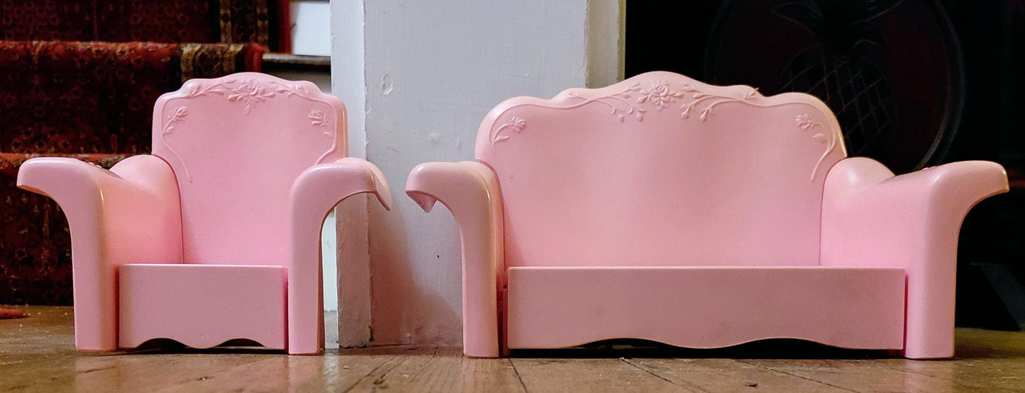 Barbie Playset - Sweet Roses Sofa and Chair