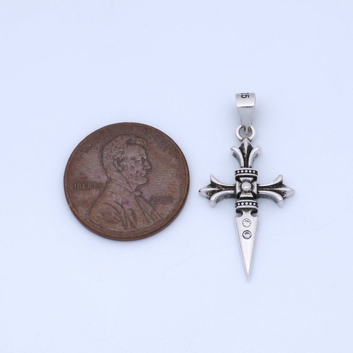 S925 Sterling Silver 30mm Fleur St. James Cross Knife Oxidized Pendant | SL-462