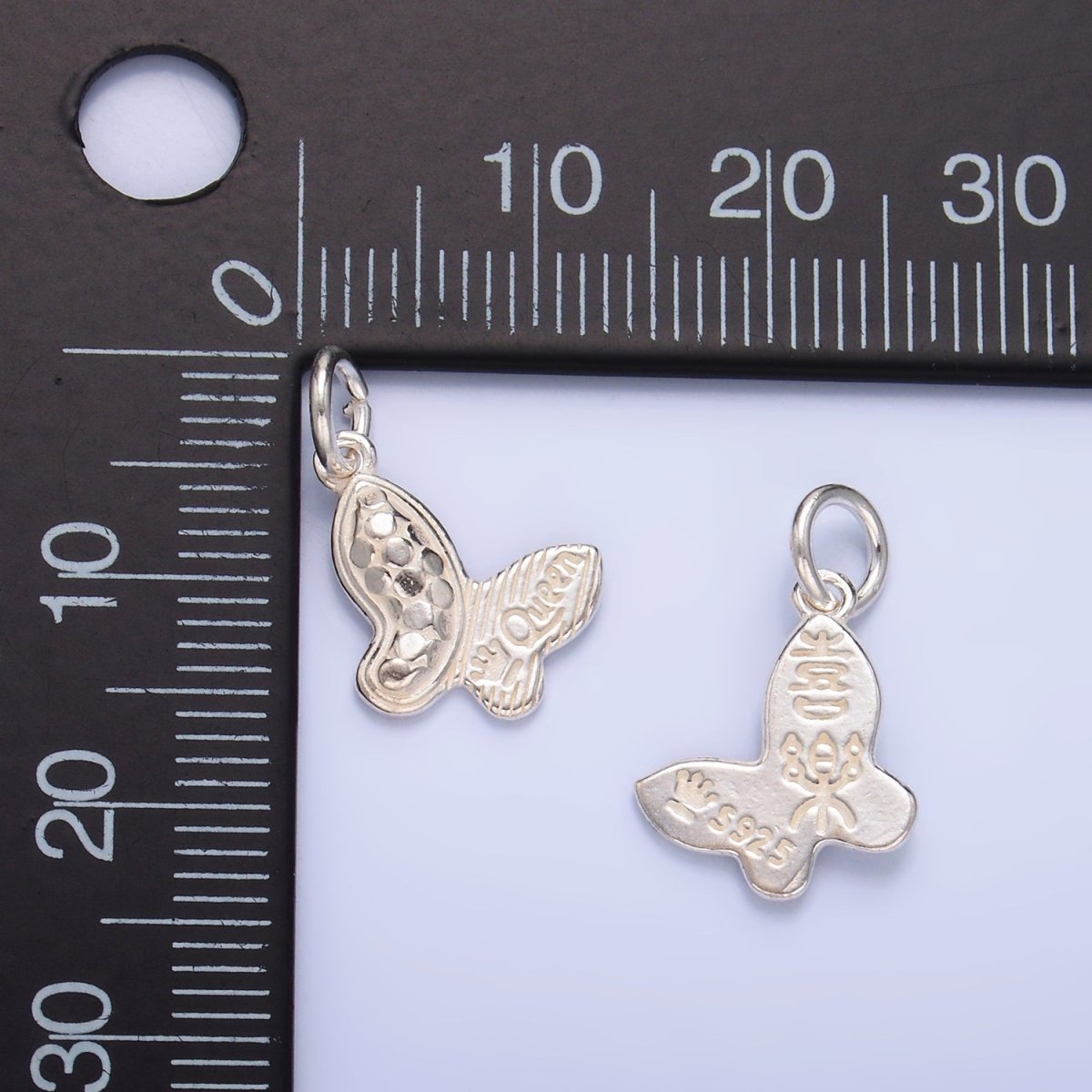 S925 Sterling Silver Dotted Queen Script Butterfly Insect Charm | SL-530