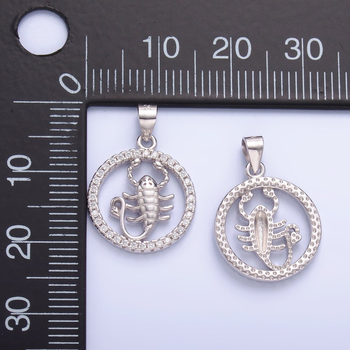 S925 Sterling Silver Open Micro Paved CZ Scorpion Animal Round Pendant | SL-601