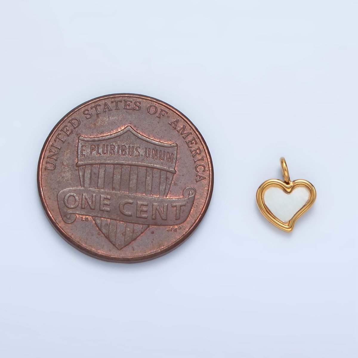 Stainless Steel 11mm Shell Pearl Heart Mini Charm | P881