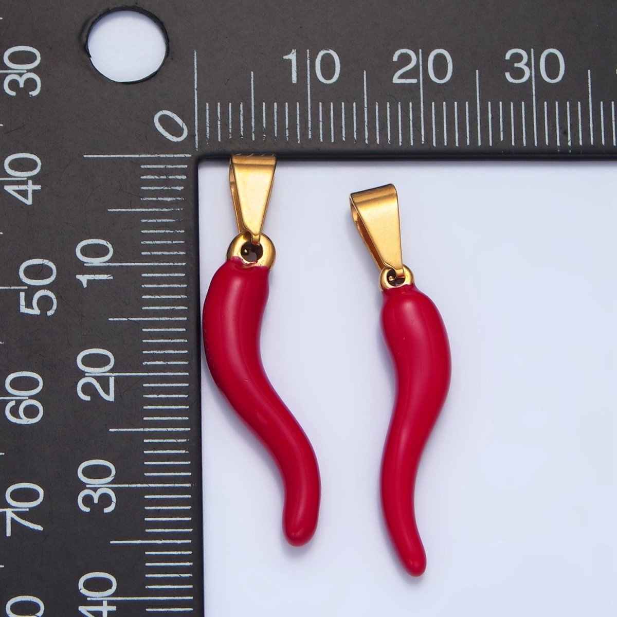 Stainless Steel 36mm Red Enamel Chili Charm | P1484