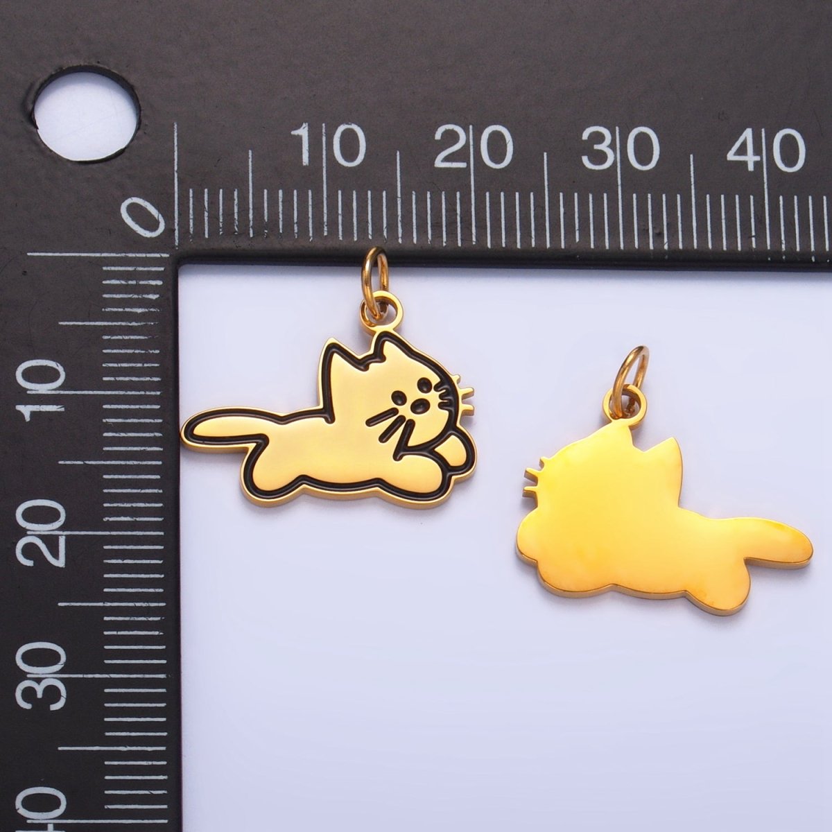 Stainless Steel Black Enamel Outline Cat Kitten Animal Charm | P1319