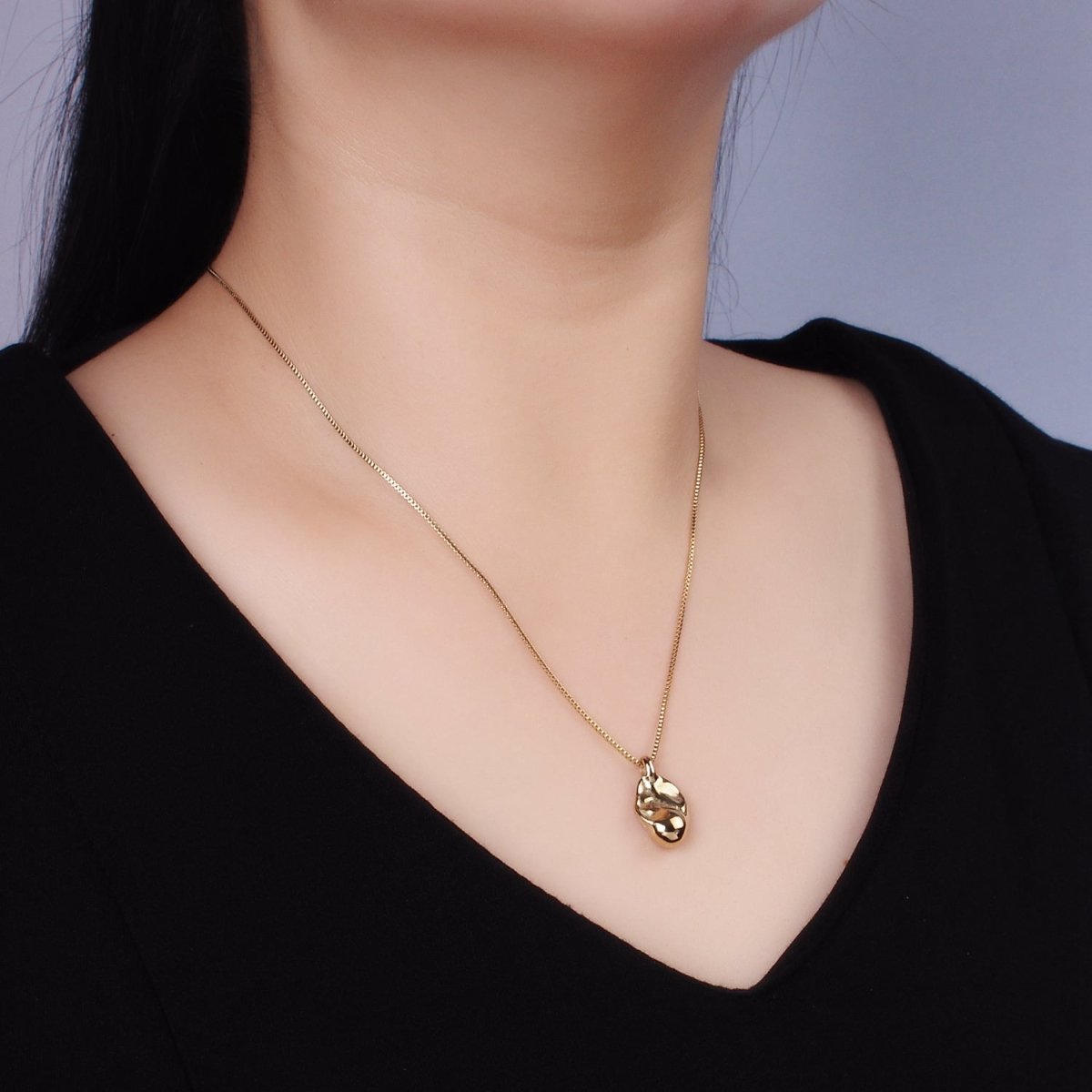 Stainless Steel Hammered Pendant Box Chain Necklace w. 2 Inch Extender | WA-2549
